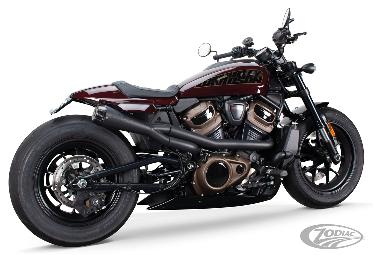 Harley-Davidson Sportster y accesorios en exhibición en las